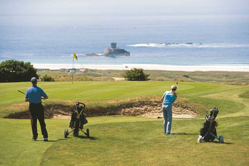 English plus golf course students playing golf