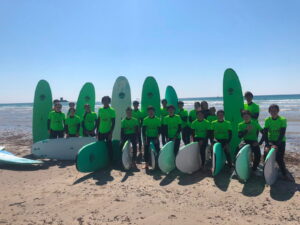English & surfing course